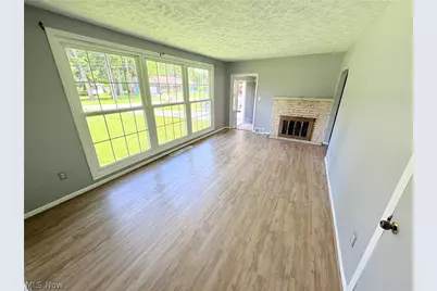 8803 Spring Valley Drive, Mentor, OH 44060 - Photo 10