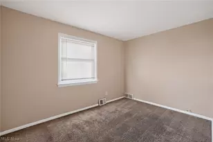 14404 Tokay Ave, Maple Heights, OH 44137 - Photo 16