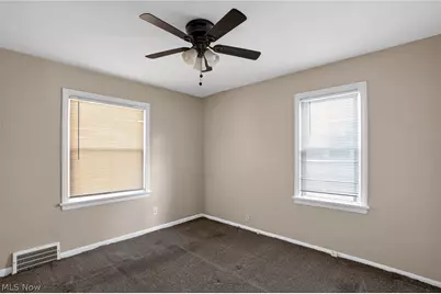 14404 Tokay Avenue, Maple Heights, OH 44137 - Photo 18