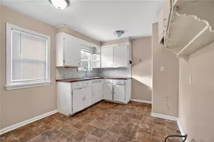 14404 Tokay Ave, Maple Heights, OH 44137 - Photo 10