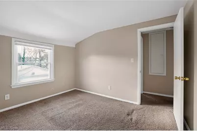 14404 Tokay Avenue, Maple Heights, OH 44137 - Photo 22