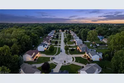 7392 Churchill Square, Mentor, OH 44060 - Photo 2