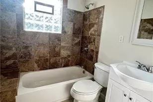 9725 Parkview Ave, Garfield Heights, OH 44125 - Photo 16