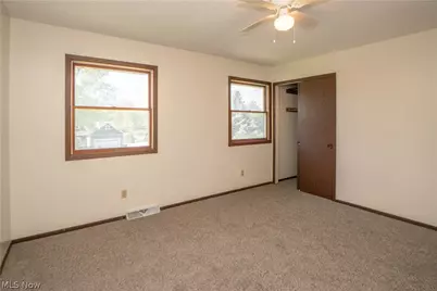 3615-3617 Mount Pleasant Street NW, North Canton, OH 44720 - Photo 14