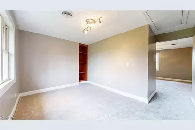10525 Clay Street, Montville, OH 44064 - Photo 32