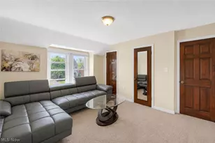 16005 Throckley Ave, Loveland, OH 44128 - Photo 20