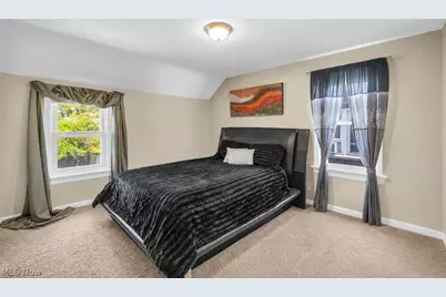 16005 Throckley Avenue, Loveland, OH 44128 - Photo 24