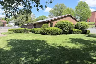 656 Chestnut St, Coshocton, OH 43812 - Photo 1