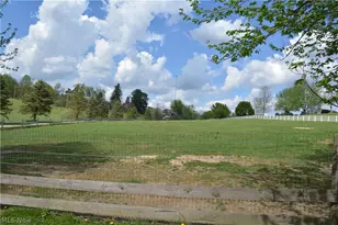 2363 Tabor Ridge Rd NE, New Philadelphia, OH 44663 - Photo 16