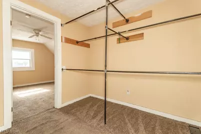 10401 Olivet Avenue, Loveland, OH 44108 - Photo 26