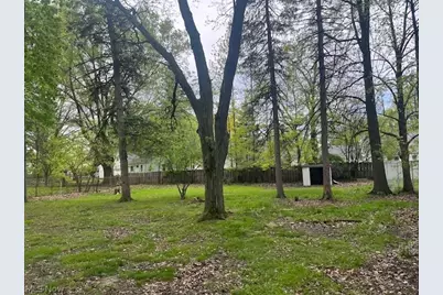 2100 Glenridge Road, Euclid, OH 44117 - Photo 2