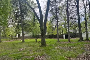 2100 Glenridge Rd, Euclid, OH 44117 - Photo 2