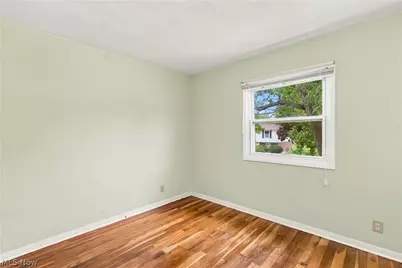 3335 Bailey Road, Cuyahoga Falls, OH 44221 - Photo 14