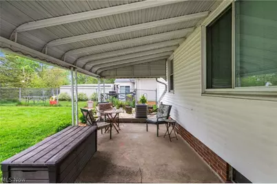 7249 Greenleaf Avenue, Parma, OH 44130 - Photo 28
