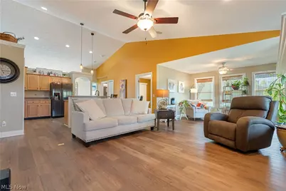 4732 Helmsworth Drive NE, Canton, OH 44714 - Photo 12