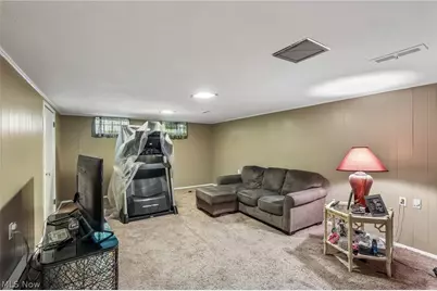 5420 Bluebell Drive, Lyndhurst, OH 44124 - Photo 30