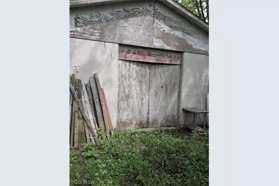 141 Austin Avenue NW, Warren, OH 44485 - Photo 14