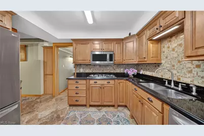 6649 Maplehurst Road, North Olmsted, OH 44070 - Photo 10