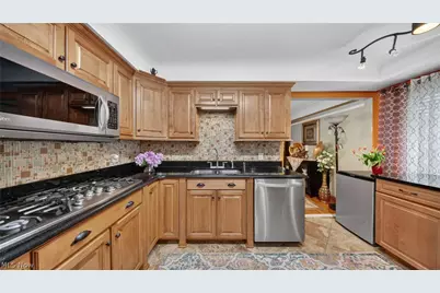 6649 Maplehurst Road, North Olmsted, OH 44070 - Photo 8