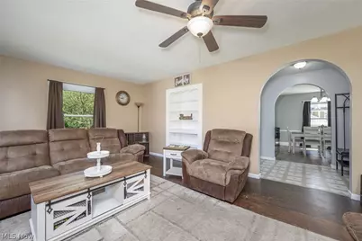 216 Lewis Place NE, Massillon, OH 44646 - Photo 6