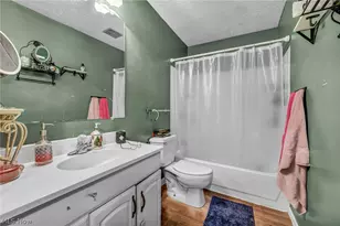 1813 Lexington Ave, Lorain, OH 44052 - Photo 12