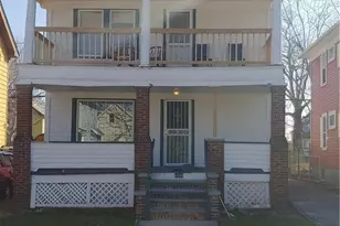 1049 E 147th St, Loveland, OH 44110 - Photo 1