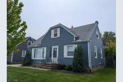 1678 Byron Drive, Mayfield Heights, OH 44124 - Photo 2