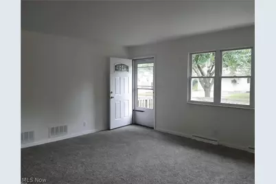 1273 Barcelona Drive, Akron, OH 44313 - Photo 6