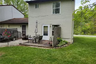 519 Straub Rd W, Mansfield, OH 44904 - Photo 2