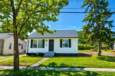 13711 Bennington Avenue, Loveland, OH 44135 - Photo 1