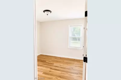 13711 Bennington Avenue, Loveland, OH 44135 - Photo 6