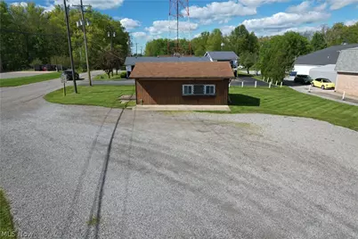 17688 Mahoning Avenue, Lake Milton, OH 44429 - Photo 1