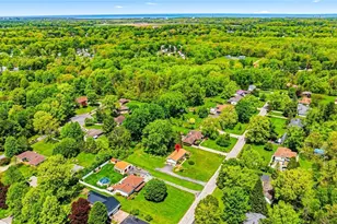 202 Briar Hill Dr, Painesville Twp, OH 44077 - Photo 2