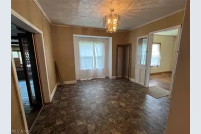 304 Lowell Avenue NE, Warren, OH 44483 - Photo 24