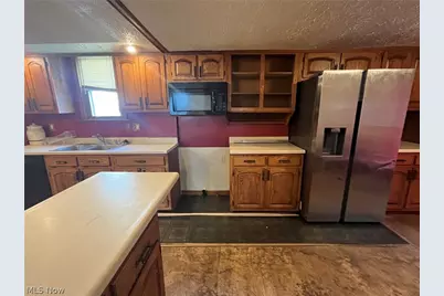 304 Lowell Avenue NE, Warren, OH 44483 - Photo 16