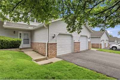 1771 Rolling Hills Drive #D, Twinsburg, OH 44087 - Photo 2