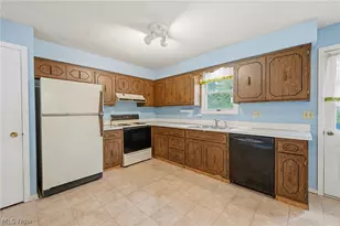 3920 Skyview Dr, Brunswick, OH 44212 - Photo 8