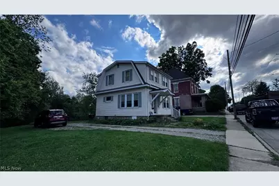 358 W Locust Street, Wilmington, OH 45177 - Photo 2