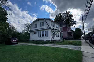 358 W Locust St, Wilmington, OH 45177 - Photo 2