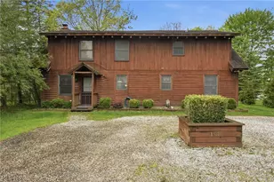 1537 Lake Crest Dr, Roaming Shores, OH 44084 - Photo 2