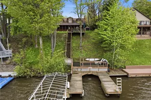 1537 Lake Crest Dr, Roaming Shores, OH 44084 - Photo 6