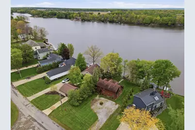 1537 Lake Crest Drive, Roaming Shores, OH 44084 - Photo 4
