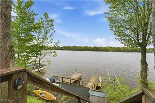 1537 Lake Crest Dr, Roaming Shores, OH 44084 - Photo 8