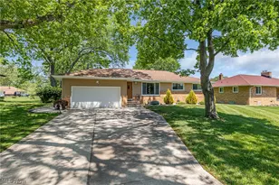 1055 Twilight Dr, Green Hills, OH 44131 - Photo 32