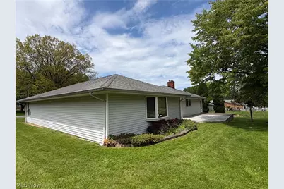 2821 Trabar Drive, Willoughby Hills, OH 44092 - Photo 30