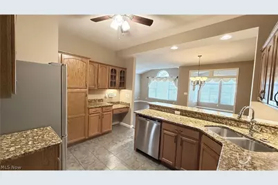 28 Hunters Woods Boulevard #B, Canfield, OH 44406 - Photo 10
