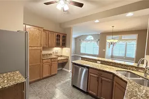 28 Hunters Woods Blvd, Canfield, OH 44406 - Photo 10