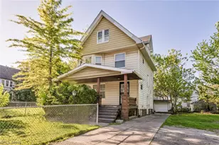 12015 Osceola Ave, Loveland, OH 44108 - Photo 4