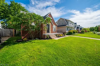 20331 S Lake Shore Boulevard, Euclid, OH 44123 - Photo 16