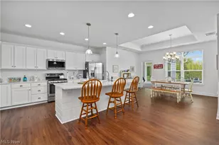 2621 Chateau Dr, Port Clinton, OH 43452 - Photo 10